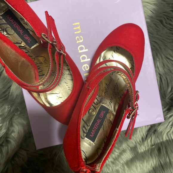 Red heels - Picture 6 of 7